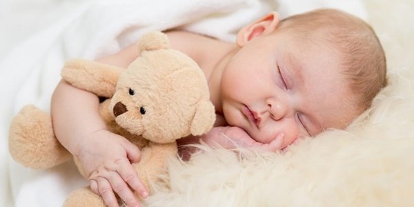 Сънят на бебето и малкото дете: съвети за родители